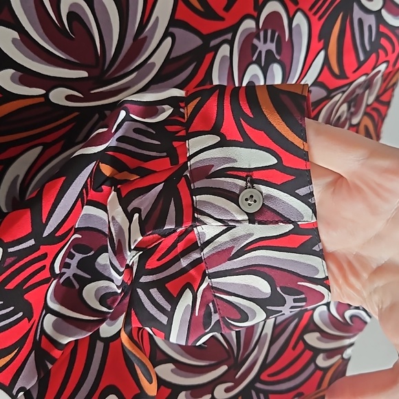 Flowered print blouse - Picture 3 of 5